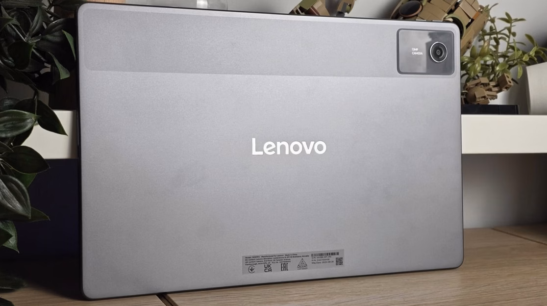 Lenovo lance un PC portable à moins de 300 € : une offre imbattable pour la rentrée